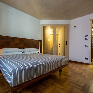 Habitación Grande con Cama King